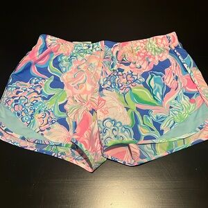 Lilly Pulitzer Runaround Shorts
